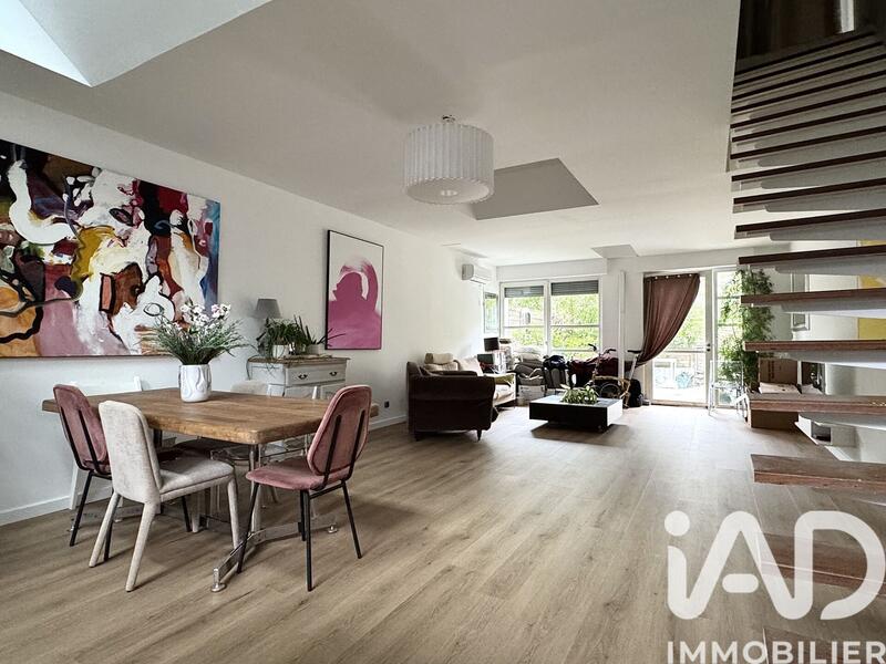 Maison - 128 m² - 5 pièces