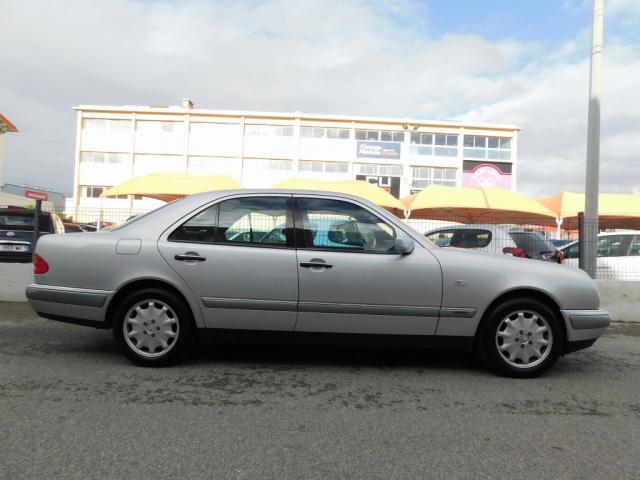 Mercedes Classe E Benz 280 V6 204cv Elegance Bva