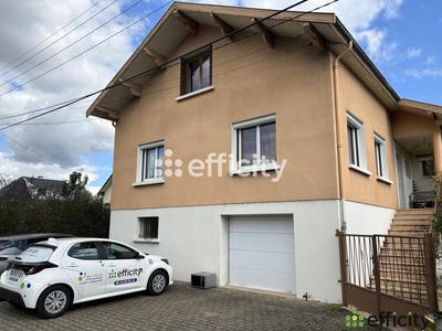 Maison - 219 m² - 10 pièces