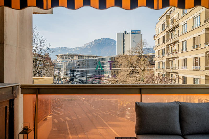 Appartement - 112 m² - 4 pièces