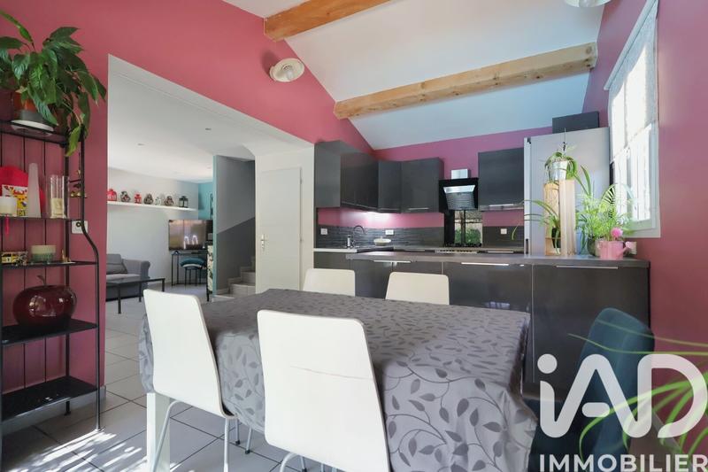 Maison - 101 m² - 5 pièces