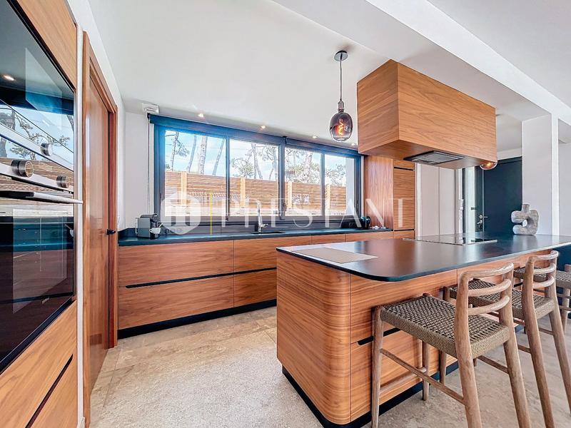 Maison - 160 m² - 5 pièces