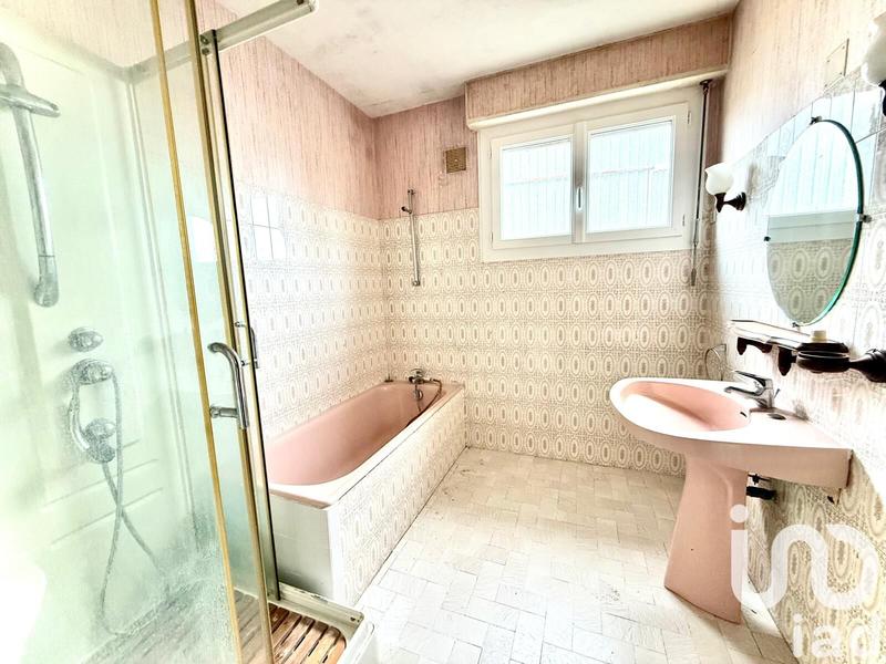 Maison - 160 m² - 8 pièces