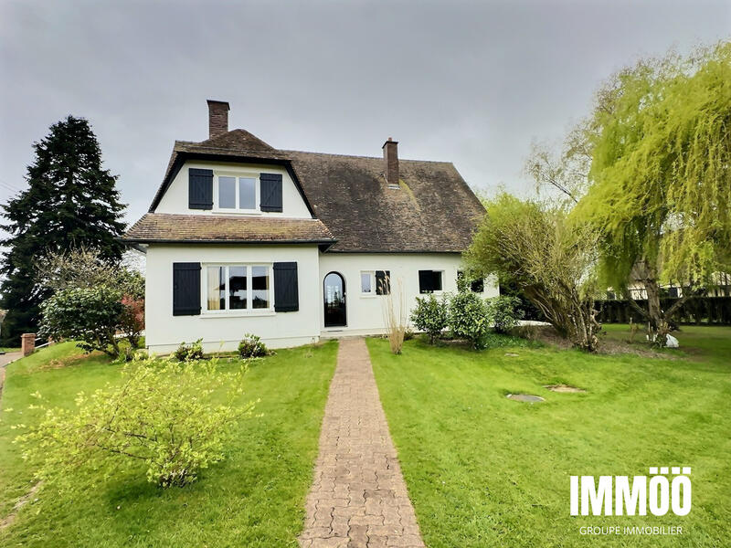 Maison - 213 m² - 7 pièces