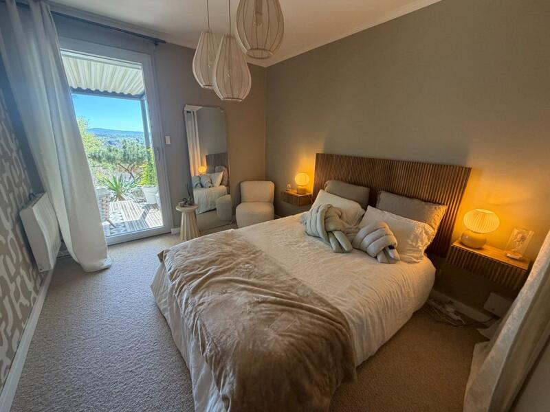 Villa - 154 m² - 6 pièces