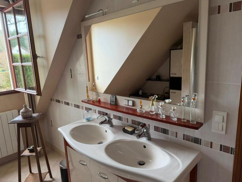 Maison - 153 m² - 7 pièces