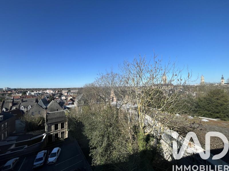 Appartement - 96 m² - 4 pièces