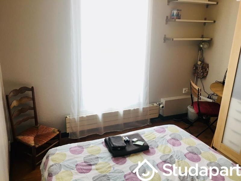 Chambre - 14 m² - 1 pièce