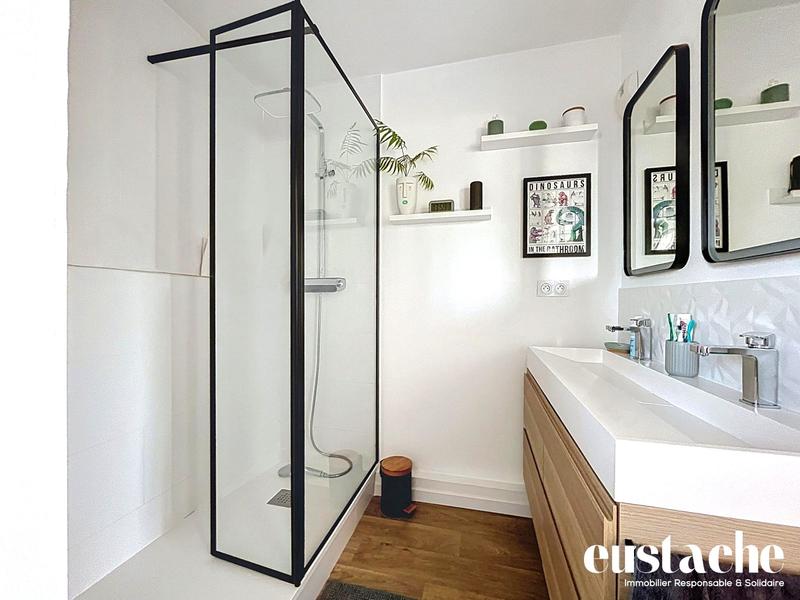 Duplex - 92 m² - 4 pièces