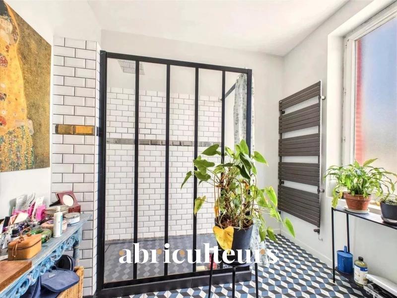 Maison - 123 m² - 6 pièces