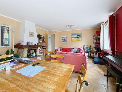 Maison - 134 m² - 6 pièces