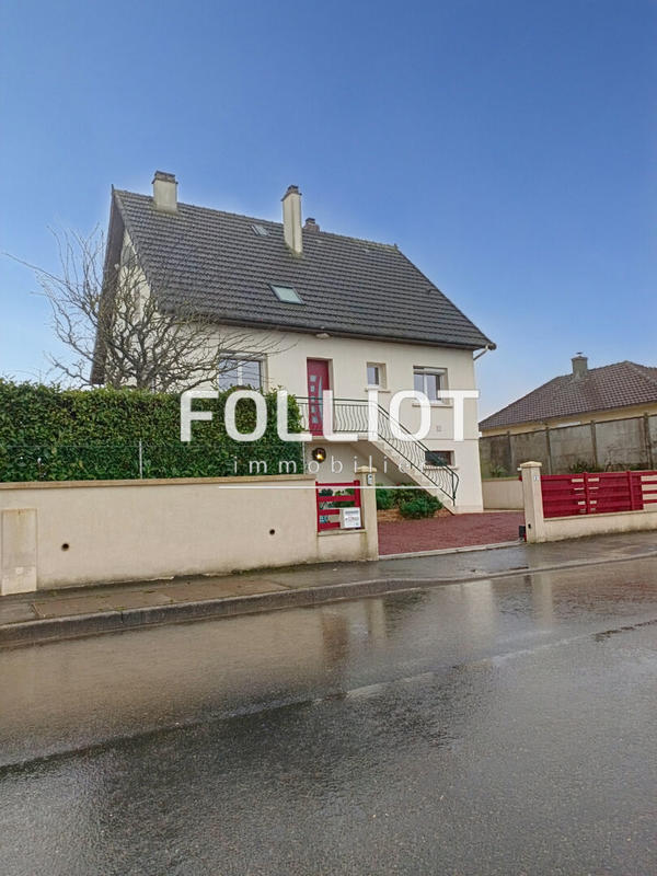 Maison - 136 m² - 6 pièces