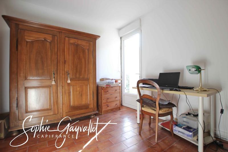 Maison - 180 m² - 6 pièces