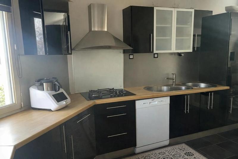 Maison - 98 m² - 5 pièces