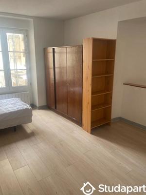 Chambre - 38 m² - 1 pièce
