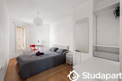 Chambre - 11 m² - 1 pièce