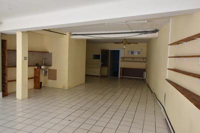 Magasins - 59 m² - 3 pièces