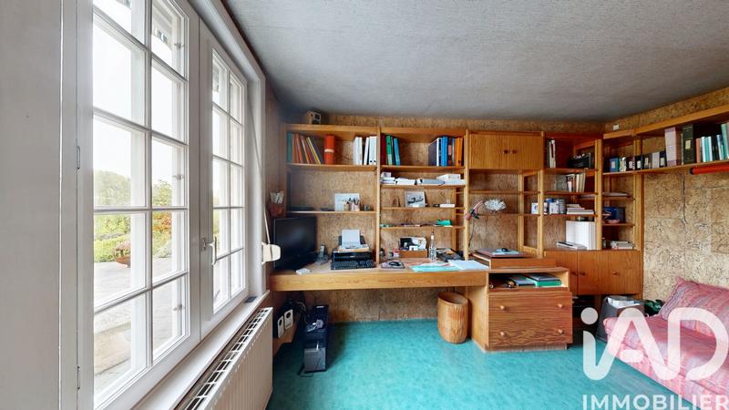 Maison - 180 m² - 8 pièces