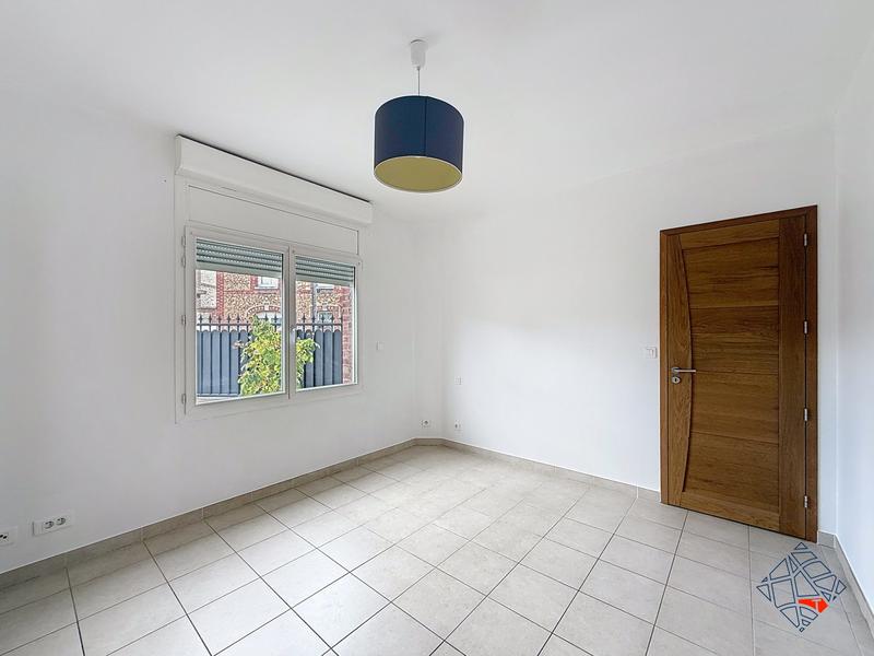 Maison - 160 m² - 7 pièces