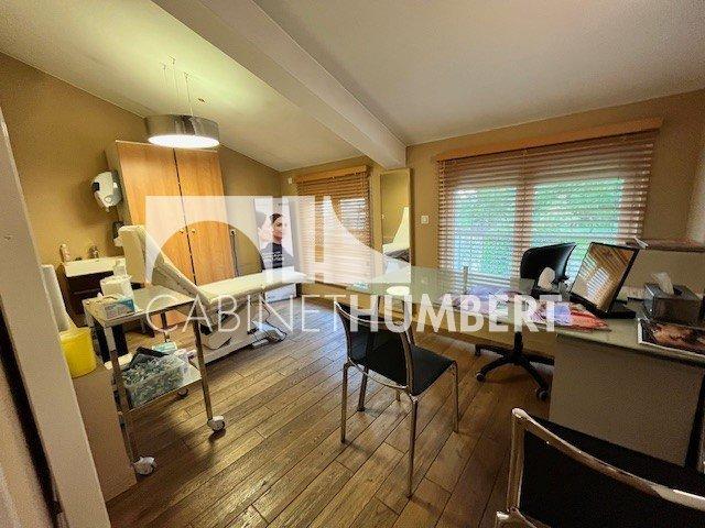 Appartement - 120 m² - 5 pièces