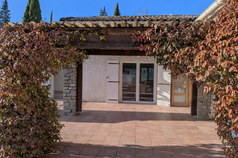 Maison - 128 m² - 5 pièces