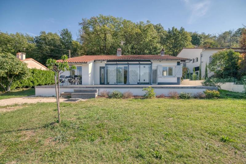 Maison - 152 m² - 5 pièces