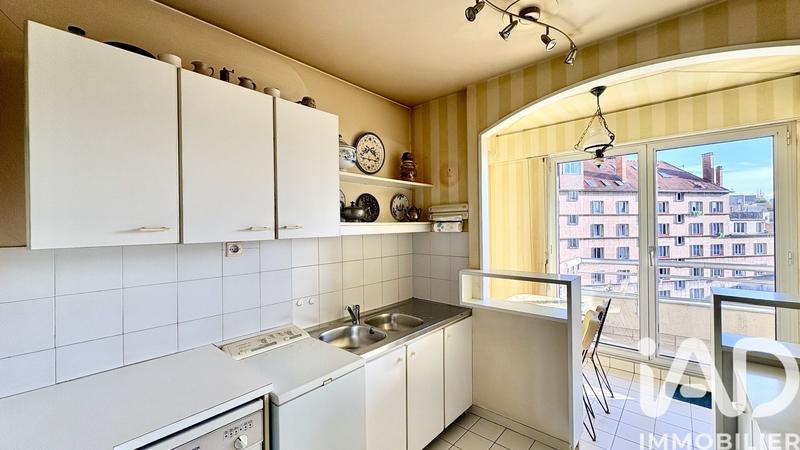 Appartement - 77 m² - 3 pièces
