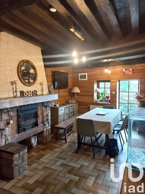 Maison - 166 m² - 9 pièces