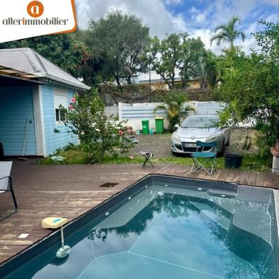 Maison - 100 m² - 5 pièces