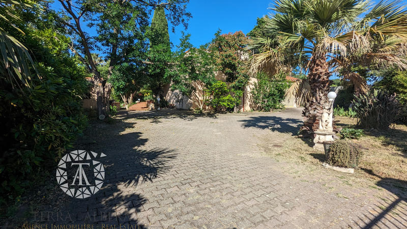 Villa - 172 m² - 4 pièces