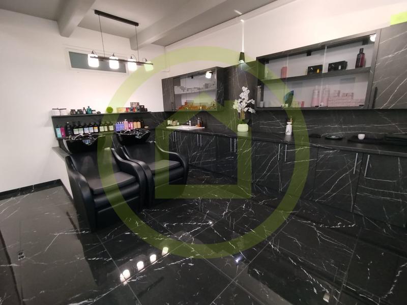 Fonds de commerce - Local d'activité / Entrepôt - 147 m²