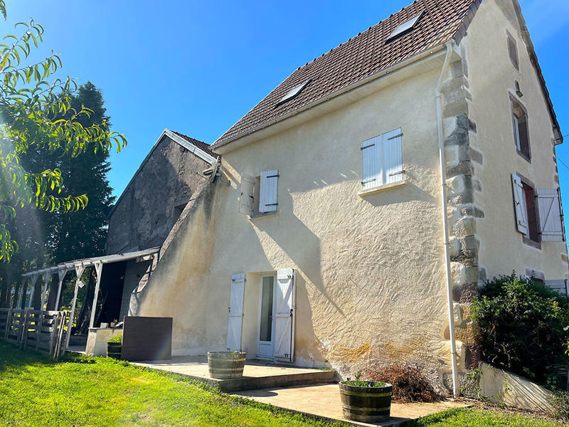 Maison - 164 m² - 8 pièces