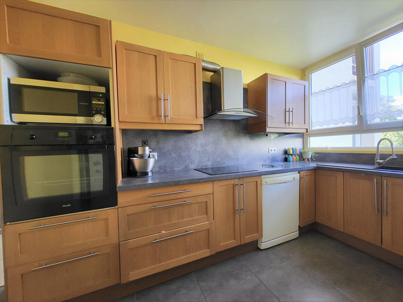 Appartement - 70 m² - 4 pièces