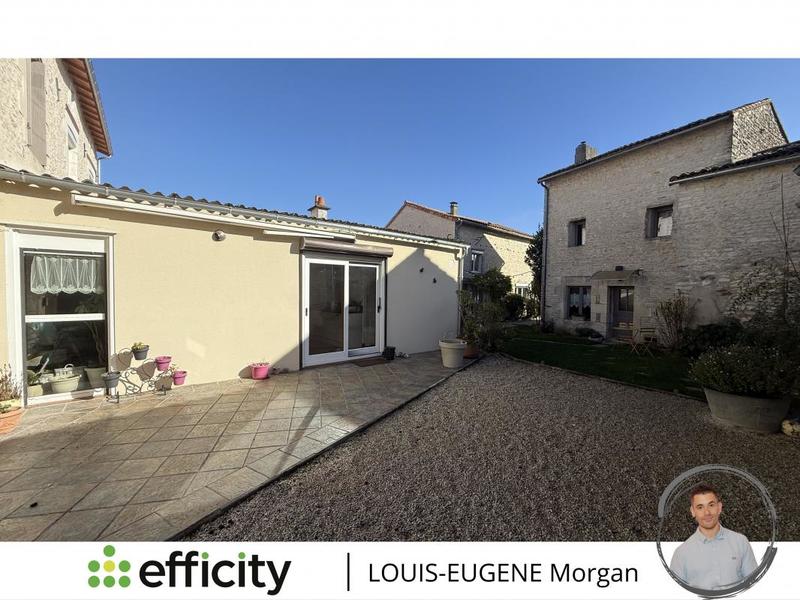 Maison - 209 m² - 8 pièces