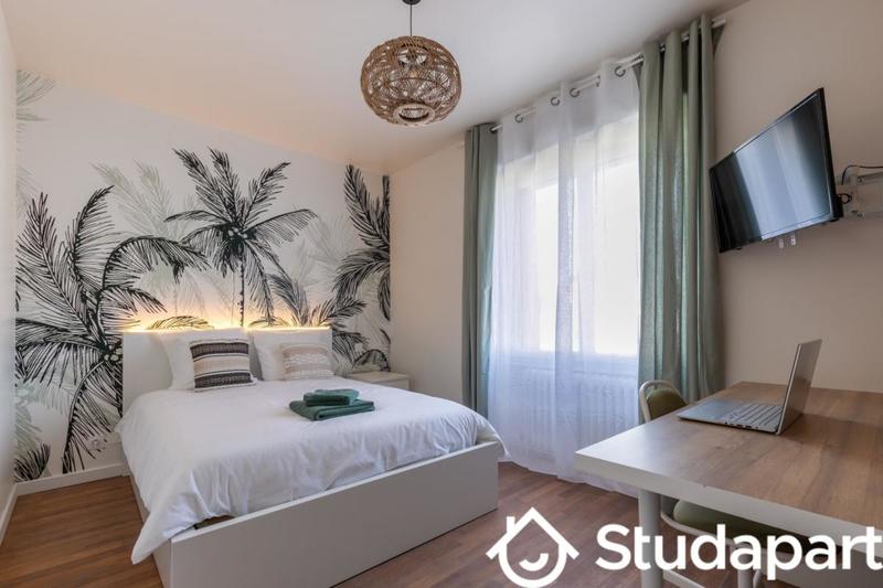 Chambre - 10 m² - 1 pièce