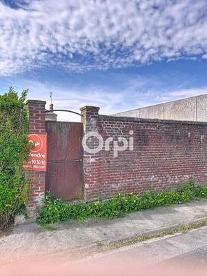 Terrain constructible - 711 m²