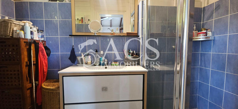 Appartement - 93 m² - 4 pièces