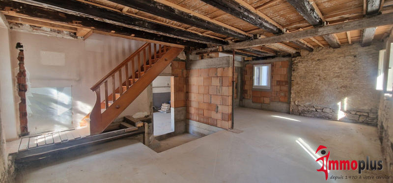 Maison - 210 m² - 5 pièces