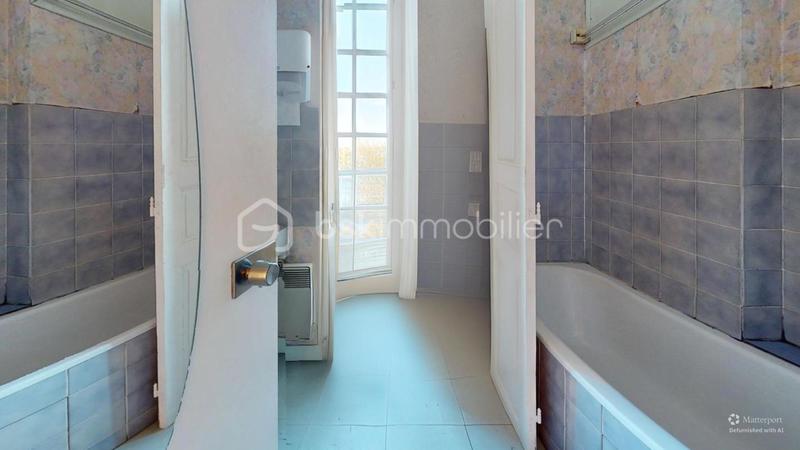 Appartement - 98 m² - 4 pièces
