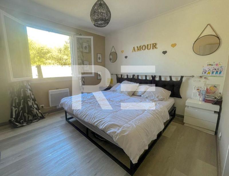 Villa - 165 m² - 8 pièces