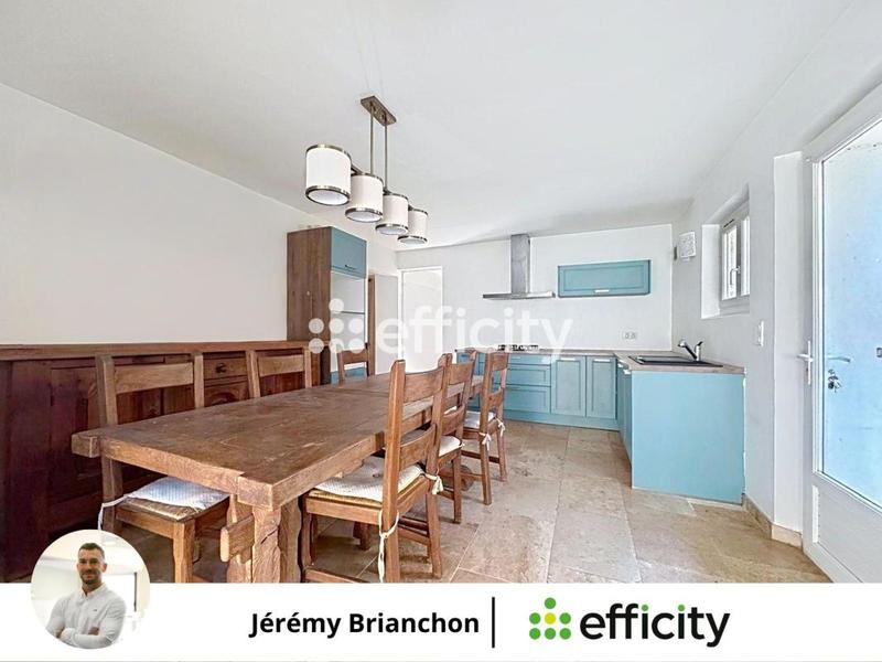 Pavillon - 160 m² - 6 pièces