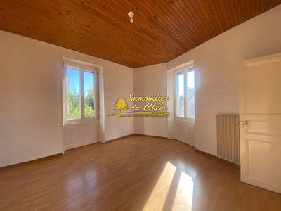 Appartement - 103 m² - 4 pièces