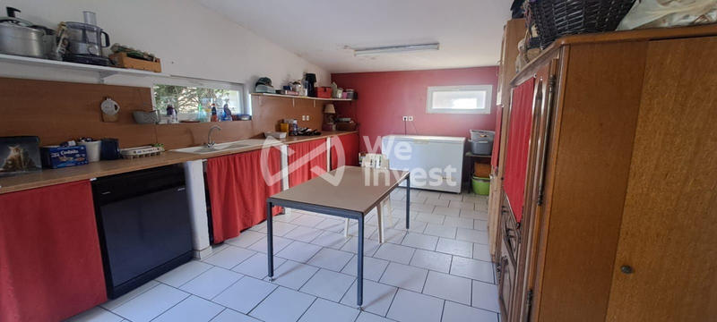 Maison - 246 m² - 12 pièces