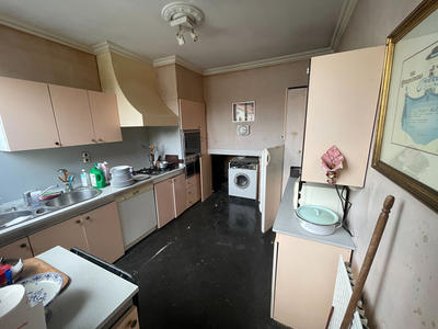 Immeuble - 650 m² - 10 pièces