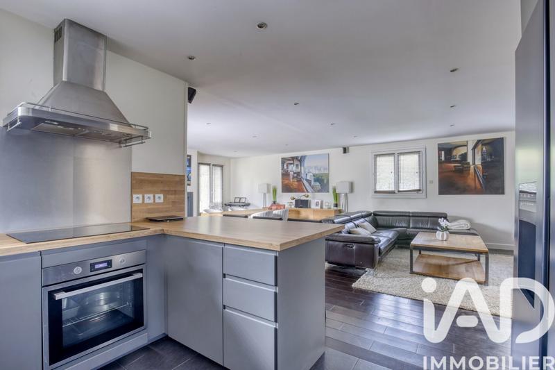 Maison - 190 m² - 8 pièces