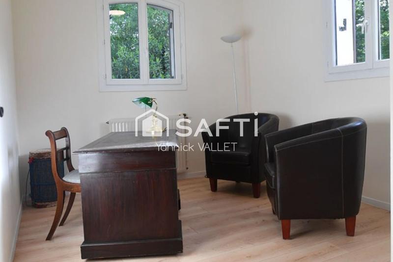 Maison - 207 m² - 10 pièces