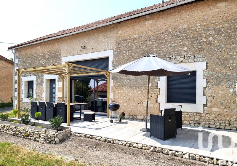 Maison de village - 222 m² - 8 pièces