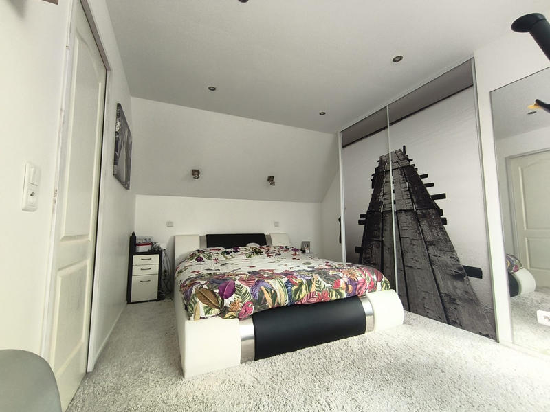 Maison - 154 m² - 8 pièces