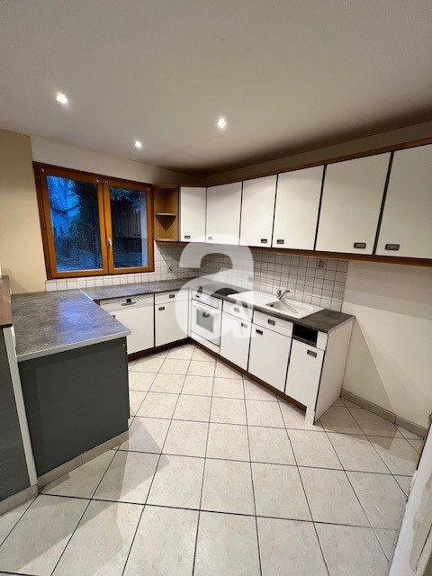 Maison - 101 m² - 6 pièces