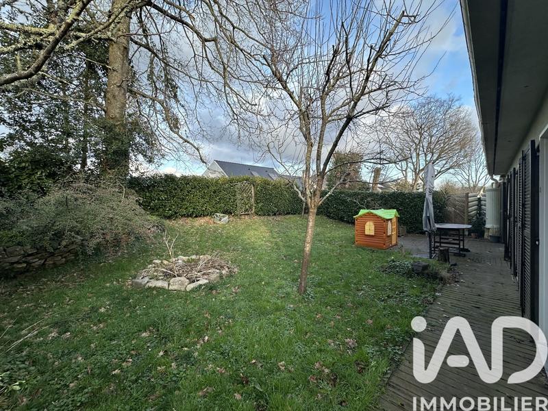 Maison - 140 m² - 8 pièces